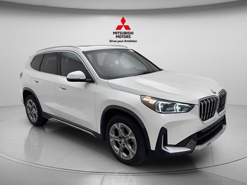White Metallic 2025 BMW X1 xDrive28i