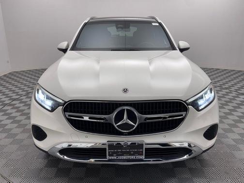 2024 Mercedes-Benz GLC 300 4MATIC