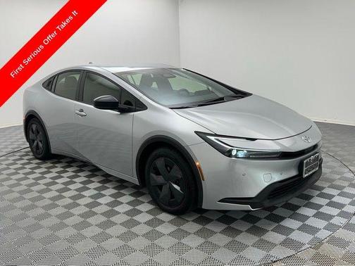 2024 Toyota Prius LE