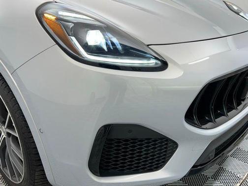 2023 Maserati Grecale Modena