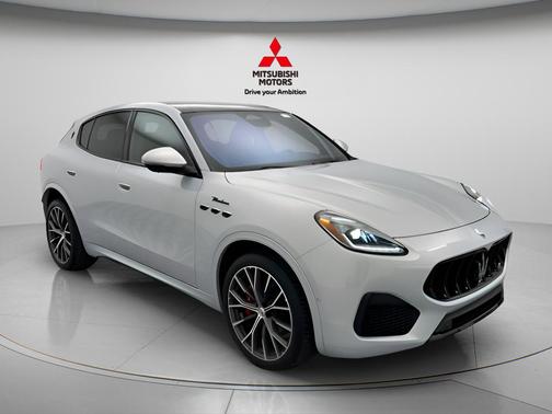 2023 Maserati Grecale Modena