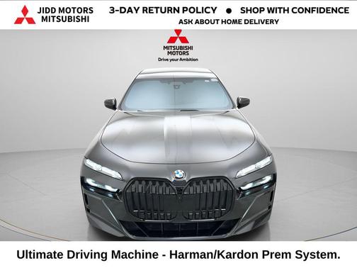 Black Sapphire Metallic 2023 BMW 760 i xDrive