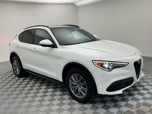 2022 Alfa Romeo Stelvio Sprint