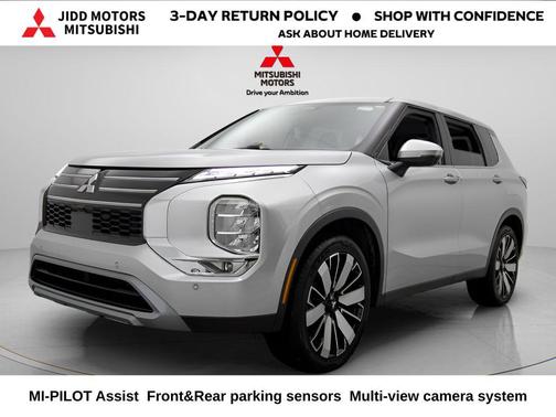 Alloy Silver Metallic 2025 Mitsubishi Outlander SE 2.5 2WD