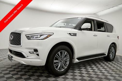 2024 INFINITI QX80 Luxe