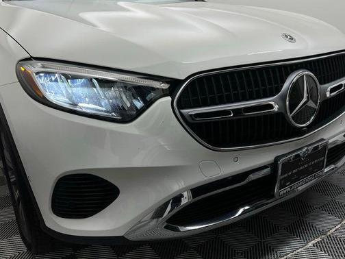 2024 Mercedes-Benz GLC 300 4MATIC