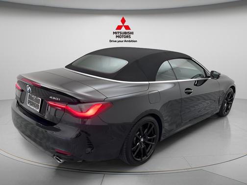 Black Sapphire Metallic 2025 BMW 430 i xDrive