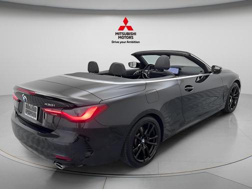 Black Sapphire Metallic 2025 BMW 430 i xDrive
