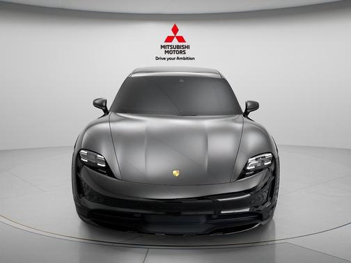 2022 Porsche Taycan 4