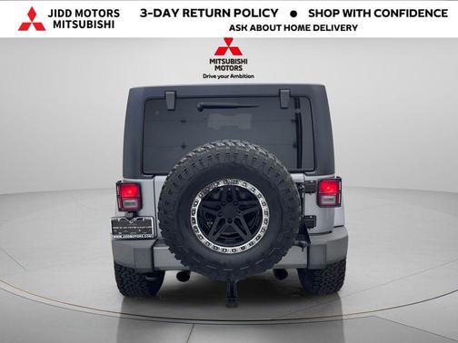 Billet Silver Metallic Clearcoat 2015 Jeep Wrangler Unlimited Freedom Edition