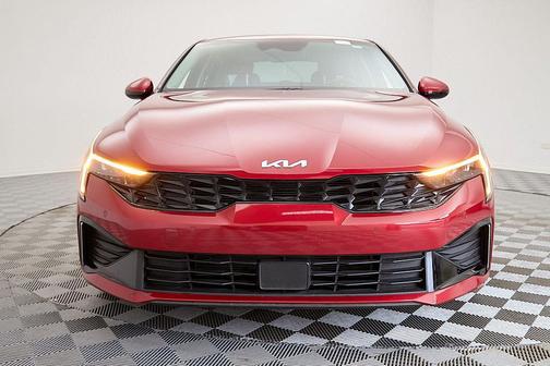 2025 Kia K5 LXS
