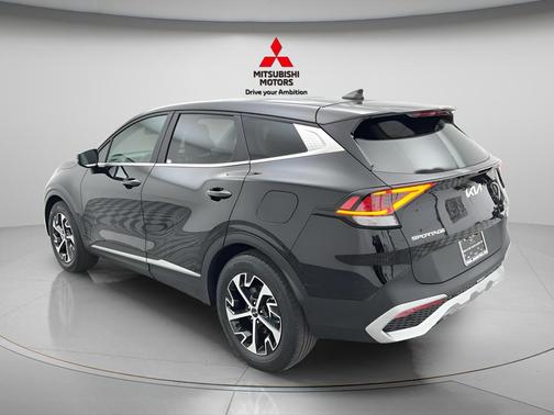 Ebony Black 2023 Kia Sportage EX