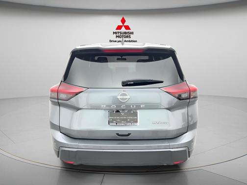 Gun Metallic 2024 Nissan Rogue SV