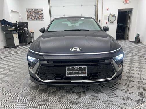 2024 Hyundai SONATA Hybrid SEL