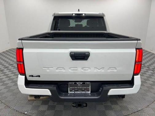 2024 Toyota Tacoma TRD Off Road