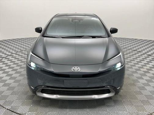 2024 Toyota Prius XLE