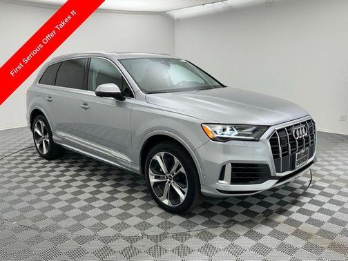 2022 Audi Q7 55 Premium Plus