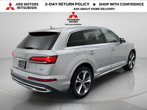 Florett Silver Metallic 2022 Audi Q7 55 Premium Plus