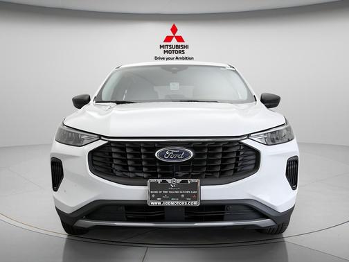 OXFORD WHITE 2025 Ford Escape Active