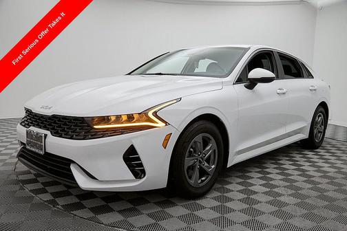 2022 Kia K5 LXS