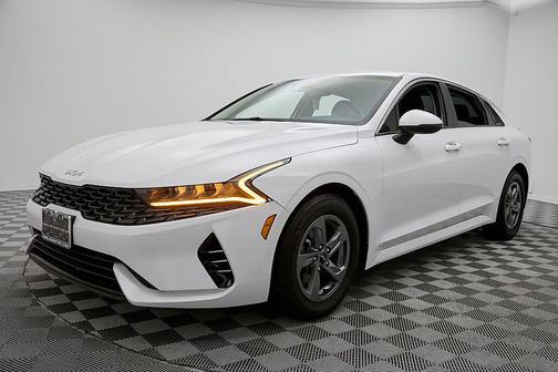 2022 Kia K5 LXS
