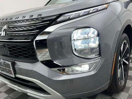 2022 Mitsubishi Outlander SEL Special Edition