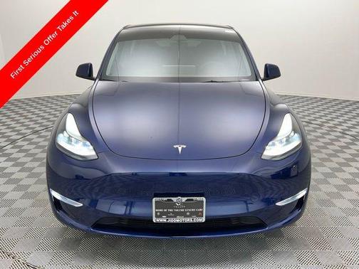 2024 Tesla Model Y Long Range