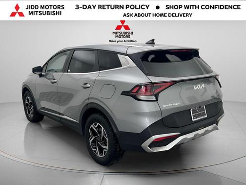 Steel Gray 2024 Kia Sportage LX