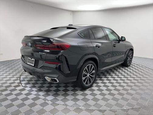 2025 BMW X6 xDrive40i