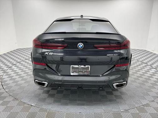 2025 BMW X6 xDrive40i