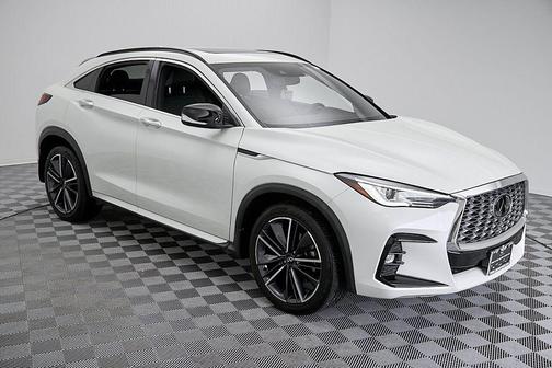 2023 INFINITI QX55 LUXE