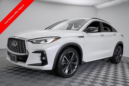 2023 INFINITI QX55 LUXE