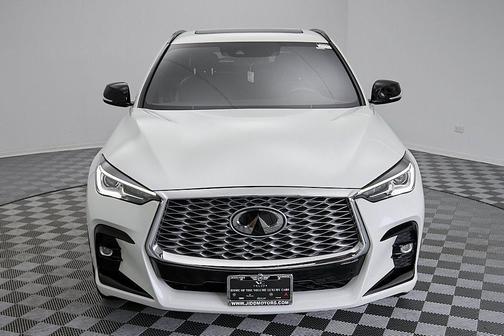 2023 INFINITI QX55 LUXE