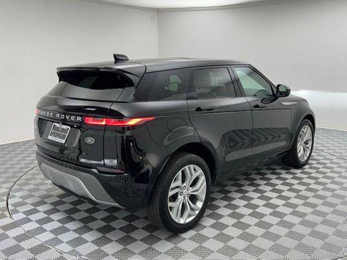 2022 Land Rover Range Rover Evoque SE