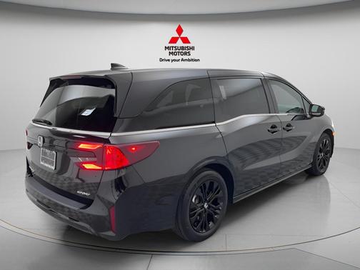Crystal Black Pearl 2025 Honda Odyssey Sport-L