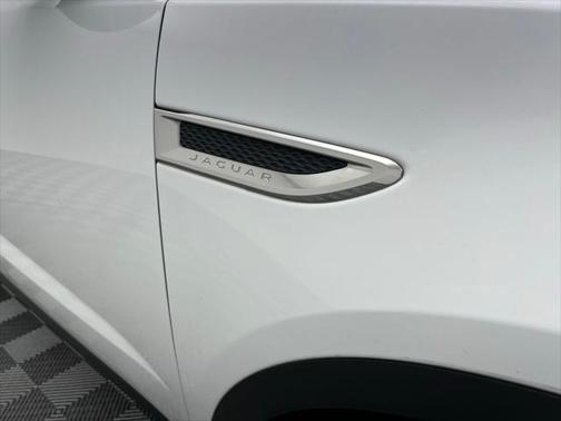 2018 Jaguar E-PACE Base