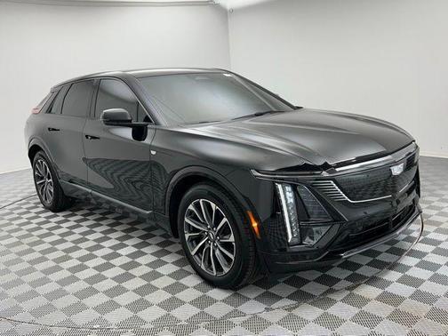 2024 Cadillac LYRIQ Sport