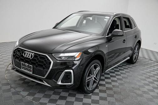 2022 Audi Q5 e 55 S line Premium Plus