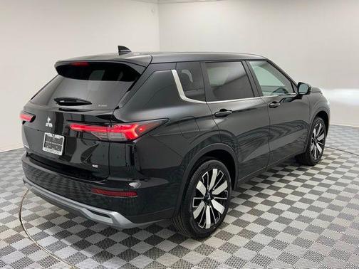 2025 Mitsubishi Outlander SE 2.5 S-AWC