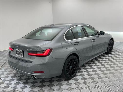 2024 BMW 330 i xDrive