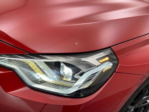 2022 BMW 230 i