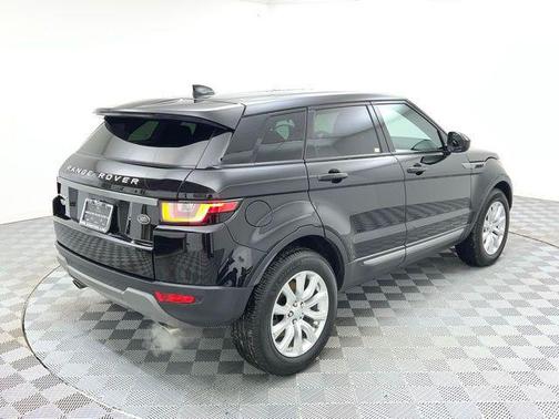 2017 Land Rover Range Rover Evoque SE
