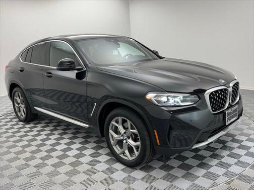 2024 BMW X4 xDrive30i