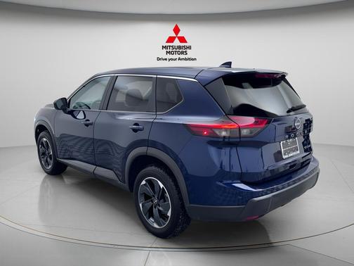 Deep Ocean Blue Pearl 2024 Nissan Rogue SV
