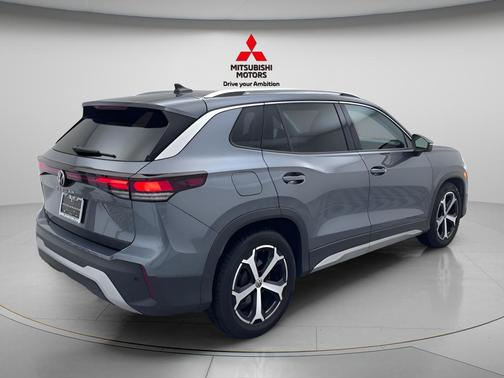 platinum gray metallic 2026 Volkswagen Tiguan 2.0T SE