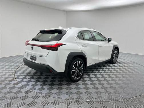 2021 Lexus UX 250h Base