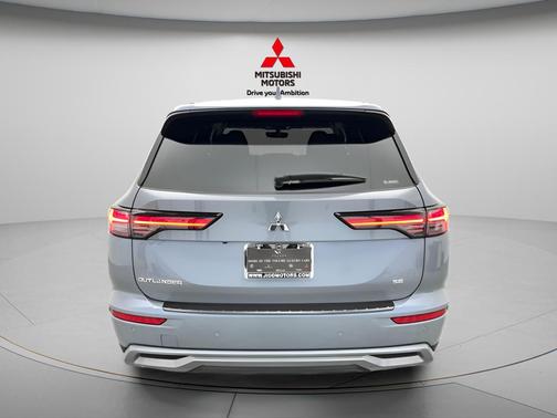 2026 Mitsubishi Outlander SE 1.5T S-AWC