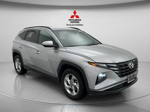 Shimmering Silver 2024 Hyundai TUCSON SEL