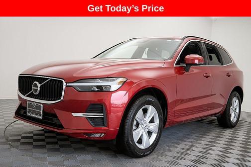 2022 Volvo XC60 B5 Momentum