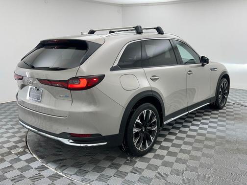 2024 Mazda CX-90 PHEV Premium